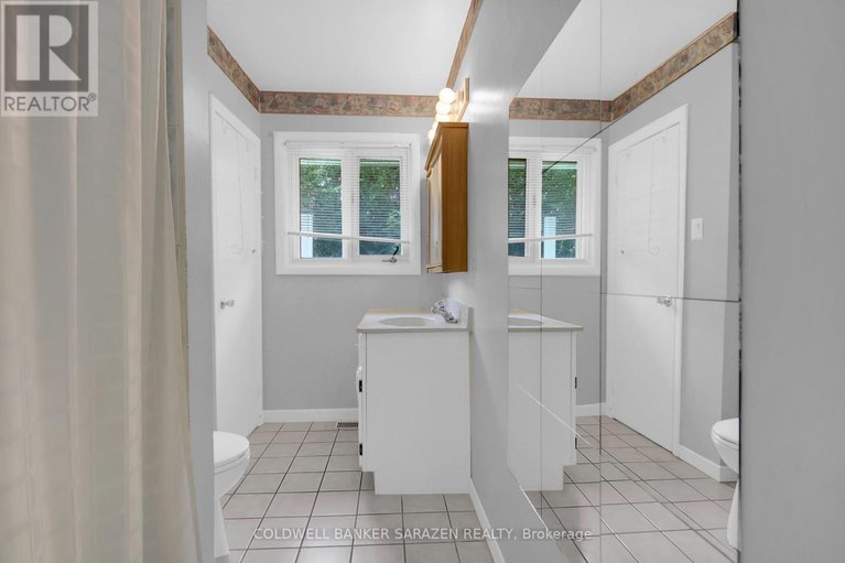 28626682/70-viewmount-drive/meadowlandscrestview/ottawa/ontario/K2G3C3_29