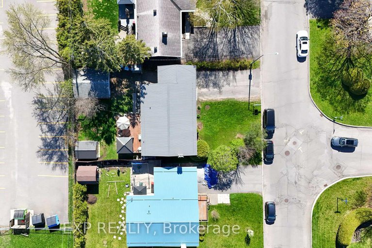 28539651/322-galloway-drive/bilberry-creekqueenswood-heights/ottawa/ontario/K1E1W3_36