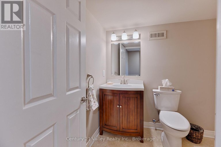 29363562/5421-carp-road/fitzroy-ward-south-east/ottawa/ontario/K0A2H0_47