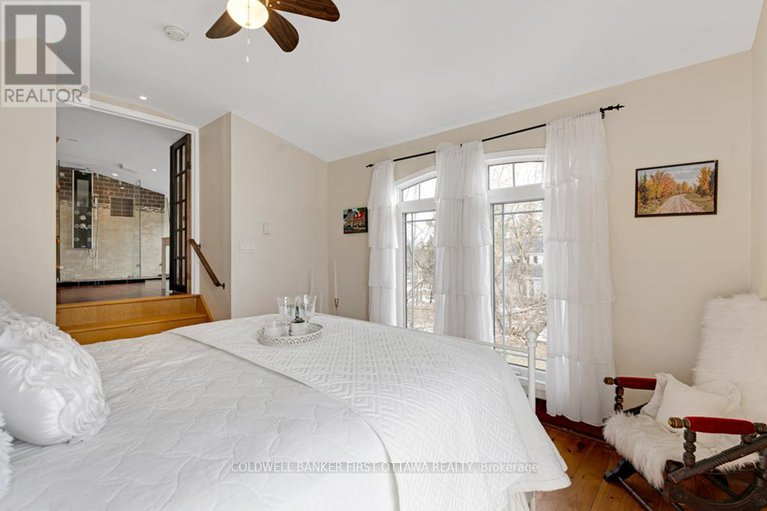 28148483/28-south-street/drummondnorth-elmsley-north-elmsley-twp/drummondnorth-elmsley/ontario/K7H2G1_26