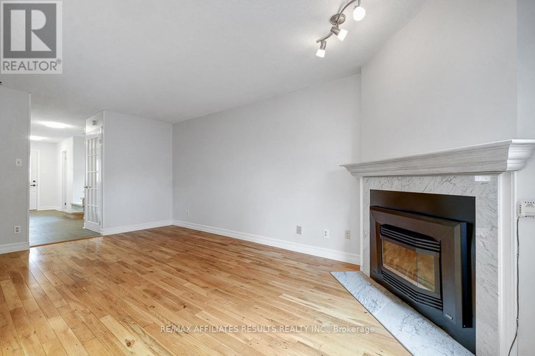 28794659/22-hendrie-court/katimavik/ottawa/ontario/K2L4A4_7