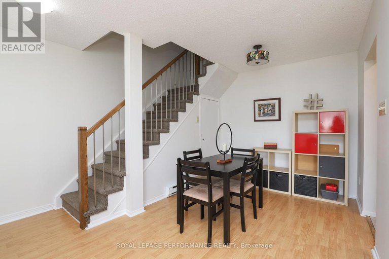 28932597/a-2-lovell-lane/westcliffe-estates/ottawa/ontario/K2H9B6_7
