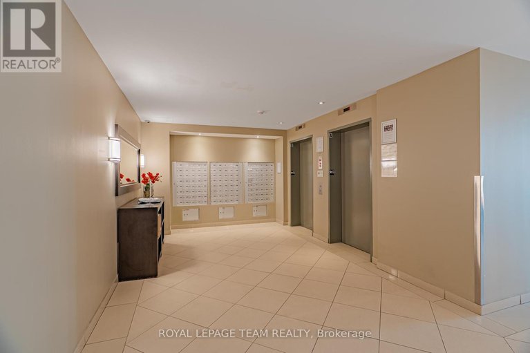 28559939/804-138-somerset-street-w/ottawa-centregolden-triangle/ottawa/ontario/K2P0A3_35