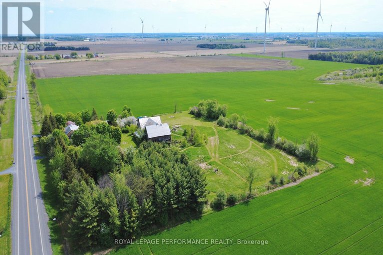 28546944/14120-county-road-13-road/north-stormont-finch-twp/north-stormont/ontario/K0A1R0_3
