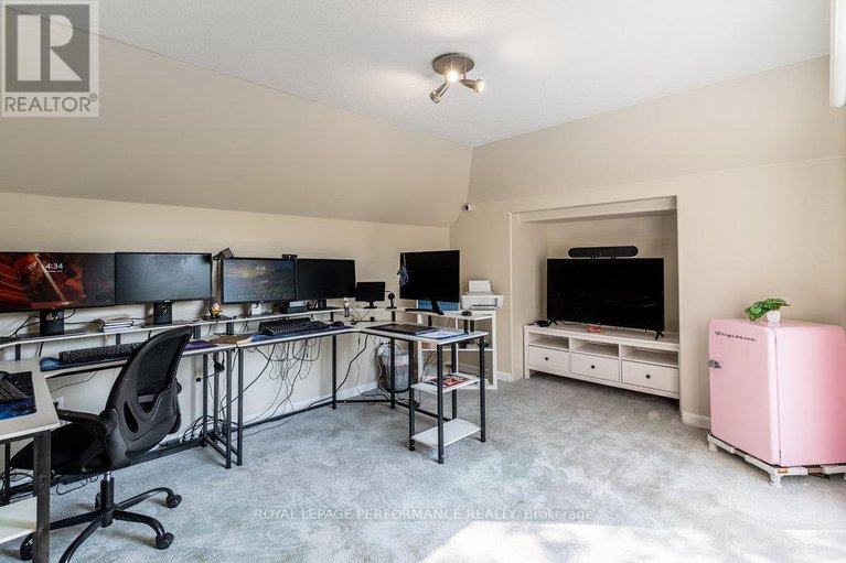 28428929/1657-whiteside-way/osgoode-twp-north-of-reg-rd-6/ottawa/ontario/K0A2P0_37