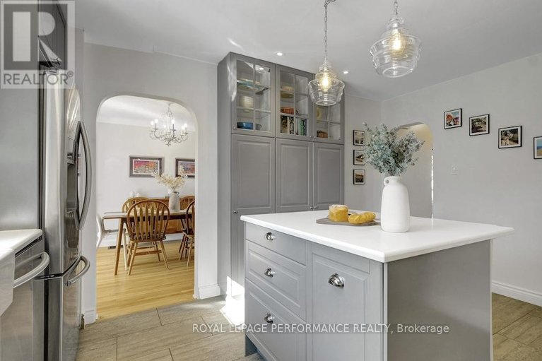 29647561/1638-abbey-road/riverview-park/ottawa/ontario/K1G0H3_21