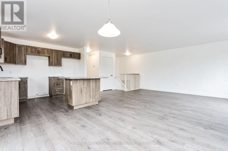 28184784/0-lot-3-drummond-conc-7-road/drummond-n-elmsley-drummond-twp/drummondnorth-elmsley/ontario/K7H0L8_12