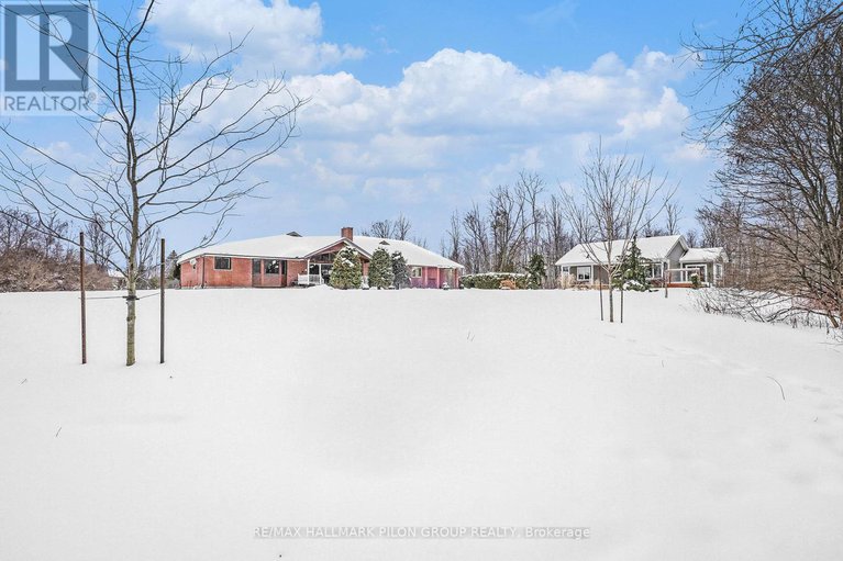 29239470/1717-lakeshore-drive/greely/ottawa/ontario/K4P1H1_46