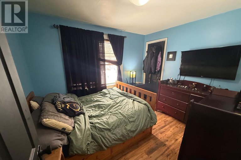 29326342/18221-rene-street/south-glengarry-charlottenburgh-twp/south-glengarry/ontario/K0C2J0_8