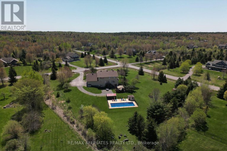28600533/500-bradbury-court/kanata-north-west/ottawa/ontario/K2W0A1_43