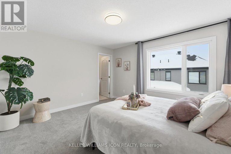 29565538/840-andesite-terrace/half-moon-bay/ottawa/ontario/K2J7H4_25