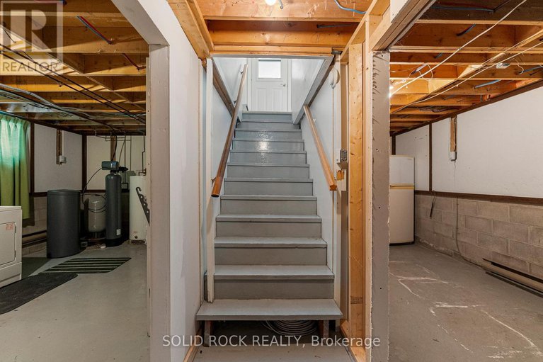 29430522/2345-fitzroy-street/fitzroy/ottawa/ontario/K0A1X0_21