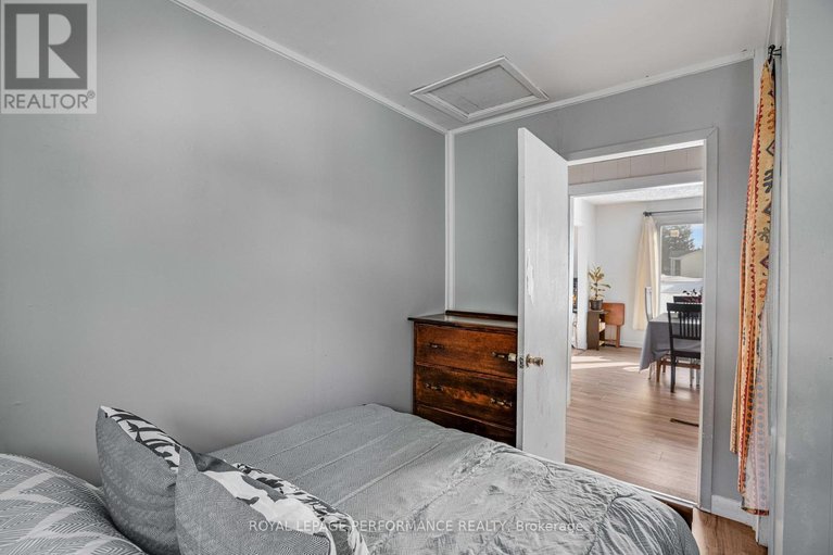 29504497/2082-sandy-hill-road/lorignal/champlain/ontario/K0B1K0_32