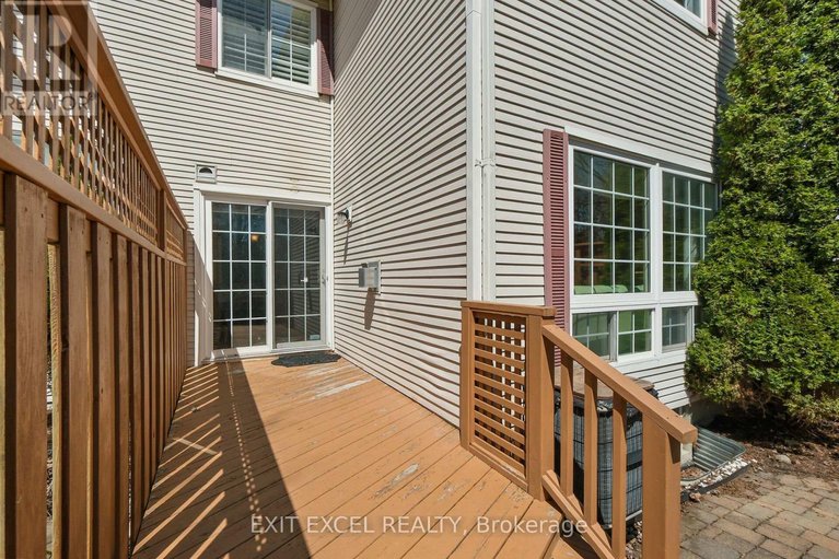 29688011/67-hawktree/stonebridge/ottawa/ontario/K2J5N3_45