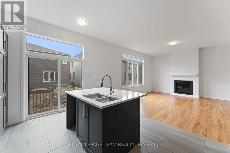 29547342/623-idyllic-terrace/avalon-east/ottawa/ontario/K4A5N9_8