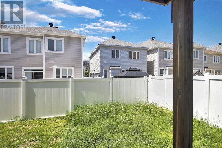 28401645/438-meadowbreeze-drive/emerald-meadowstrailwest/ottawa/ontario/K2M2T6_37