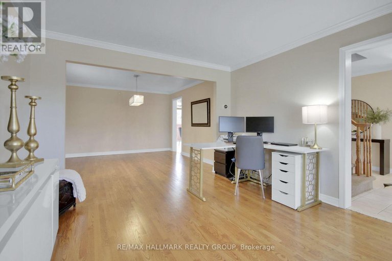 28623040/1498-kingsdale-avenue/blossom-parkkemp-parkfindlay-creek/ottawa/ontario/K1T1H2_17