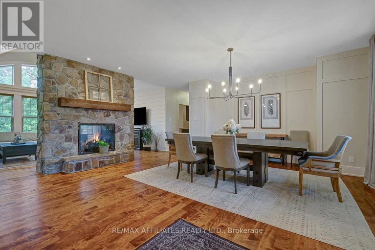 28778055/111-ironstone-court/remainder-of-stittsville-area/ottawa/ontario/K2S0L4_15