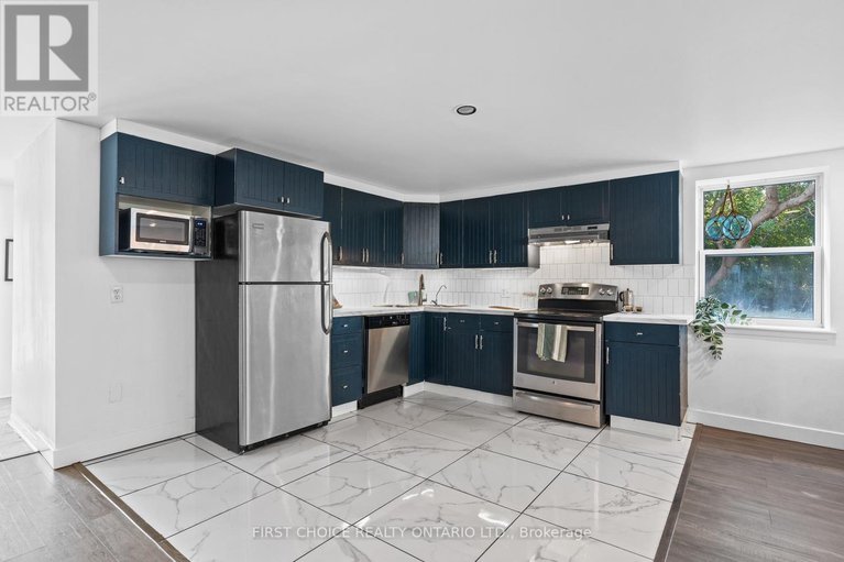 28712297/10-campbell-reid-court/rural-kanata-central/ottawa/ontario/K2K1X7_6
