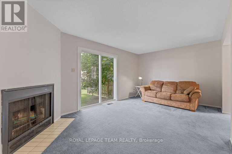 28605729/1073-ewing-street/hunt-club-park/ottawa/ontario/K1G4Y6_16