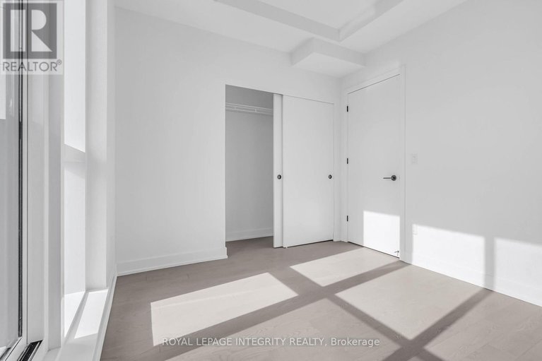 28832275/716-560-rideau-street/sandy-hill/ottawa/ontario/K1N0G3_14