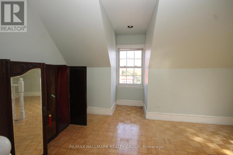 29131115/301-waverley-street/ottawa-centre/ottawa/ontario/K2P0V9_30