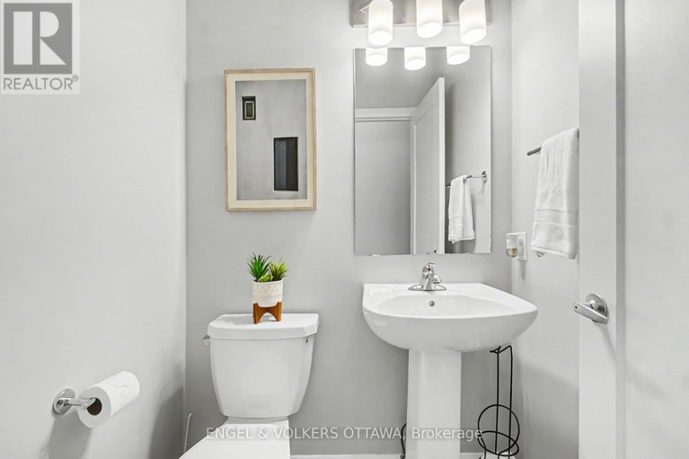 29646599/57-mandevilla-crescent/blossom-parkkemp-parkfindlay-creek/ottawa/ontario/K1T0Y2_15