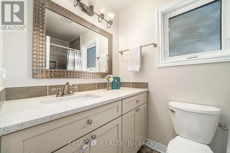 28817901/13-vesta-street/cedargrovefraserdale/ottawa/ontario/K2J3Y8_14