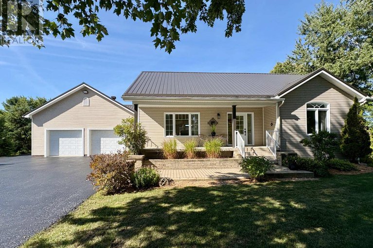 28859673/1508-st-andre-road/russell-twp/russell/ontario/K0A1W0_2