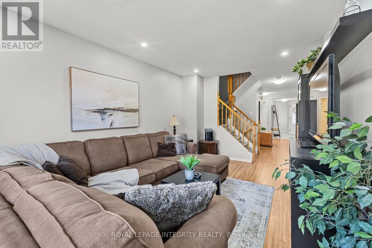 29024961/13-banchory-crescent/morgans-grantsouth-march/ottawa/ontario/K2K2V4_9