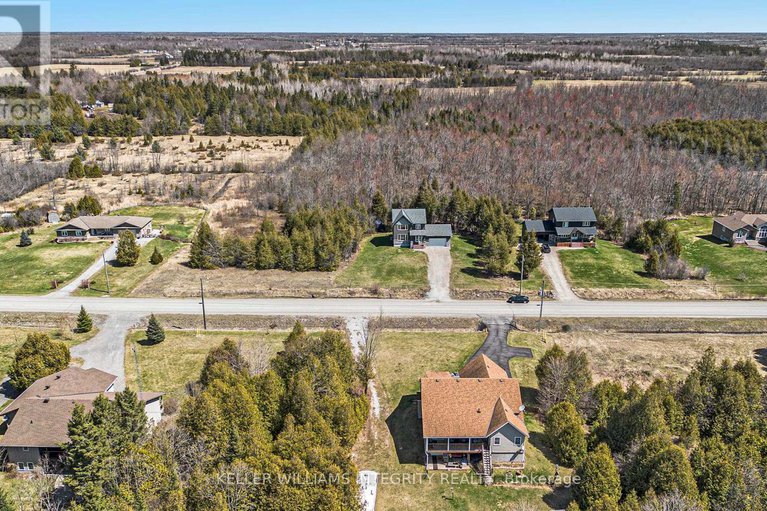 28217420/922-leslie-crain-drive/drummond-n-elmsley-drummond-twp/drummondnorth-elmsley/ontario/K7H3C3_27