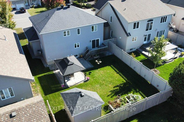 29329751/106-cobblestone-drive/village-of-russell/russell/ontario/K4R0B2_44