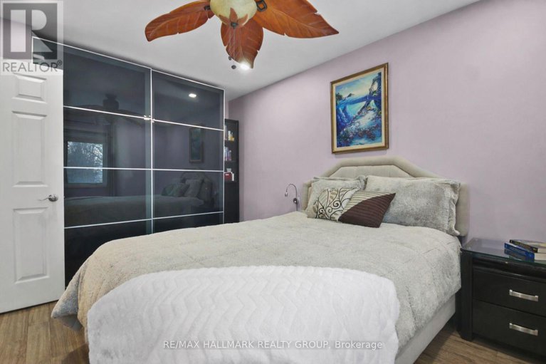 29216431/52-peacock-crescent/cedargrovefraserdale/ottawa/ontario/K2J3P7_21