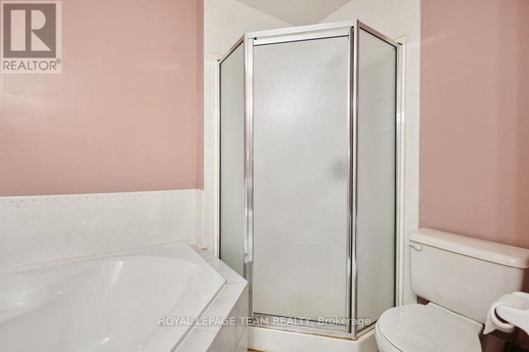 29100824/1584-cedar-mills-road/chateauneuf/ottawa/ontario/K1C7M1_20