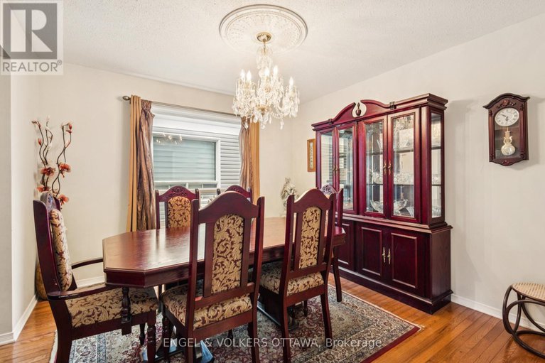 28798692/2213-noblewood-way/orleans-village/ottawa/ontario/K1W1E7_13