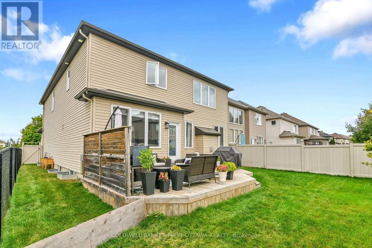 29066355/1878-montmere-avenue/notting-hillsummerside/ottawa/ontario/K4A0L7_34