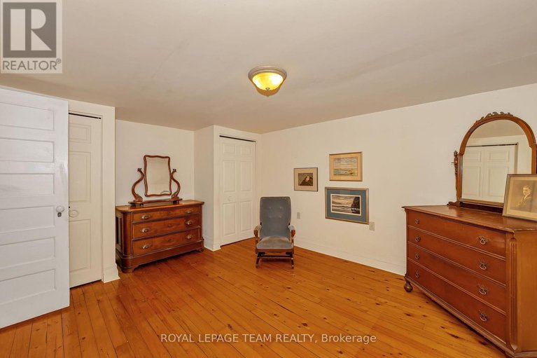 29449672/2307-scrivens-drive/osgoode-twp-north-of-reg-rd-6/ottawa/ontario/K0A2P0_35