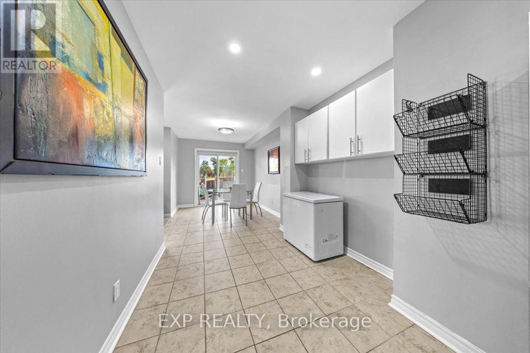 28594729/93-cedarock-drive/bridlewood/ottawa/ontario/K2M2H5_14