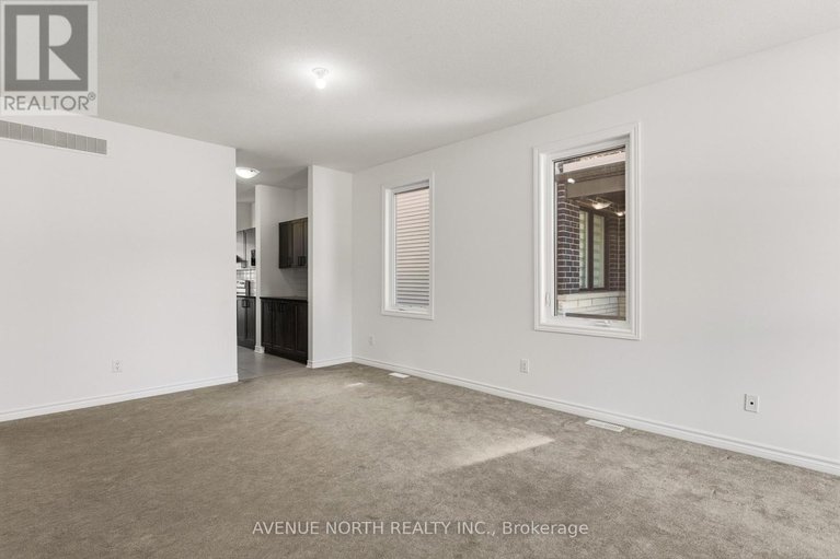 29625382/36-dun-skipper-drive/blossom-parkkemp-parkfindlay-creek/ottawa/ontario/K1X0J3_12