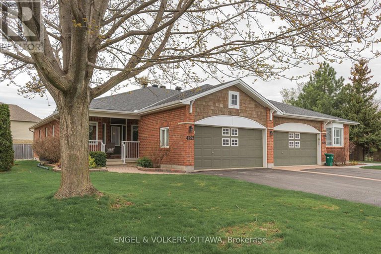 28273894/4293-green-gables-lane/riverside-southgloucester-glen/ottawa/ontario/K1V1S4_3