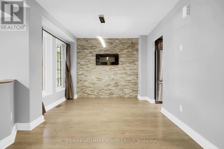 28864963/4-saffron-court/longfields/ottawa/ontario/K2J4R7_7
