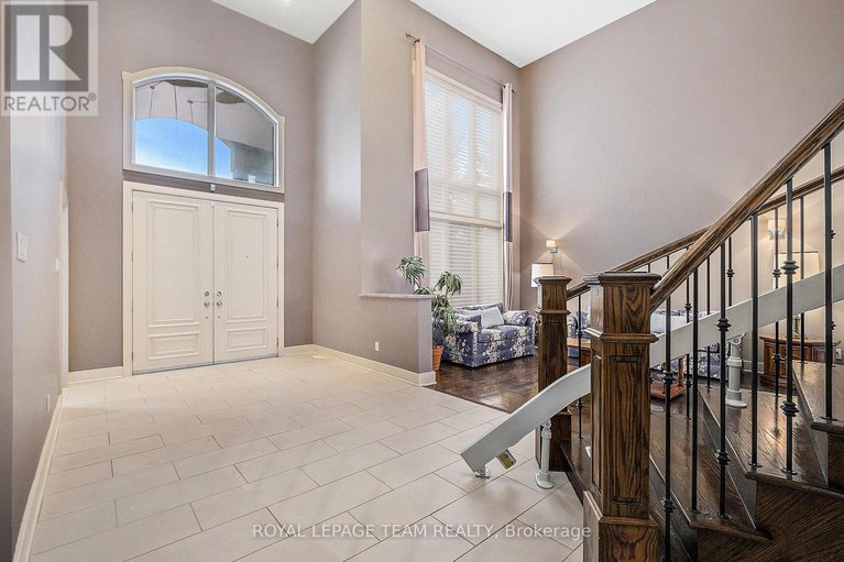 28654563/5386-mansel-crescent/manotick-village-manotick-estates/ottawa/ontario/K4M1L3_5