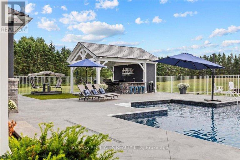 28673647/2440-emmett-road/cumberland-west/ottawa/ontario/K4C1S1_48