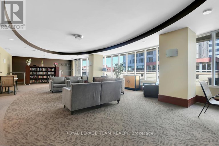 28257141/1704-234-rideau-street/sandy-hill/ottawa/ontario/K1N0A9_28