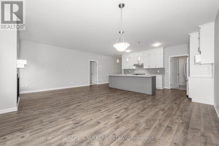 28312643/779-coast-circle/mahogany-community/ottawa/ontario/K4M0E9_21
