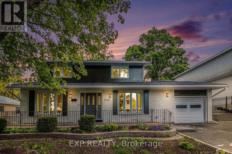 28353223/2195-niagara-drive/applewood-acres/ottawa/ontario/K1H6H5_1