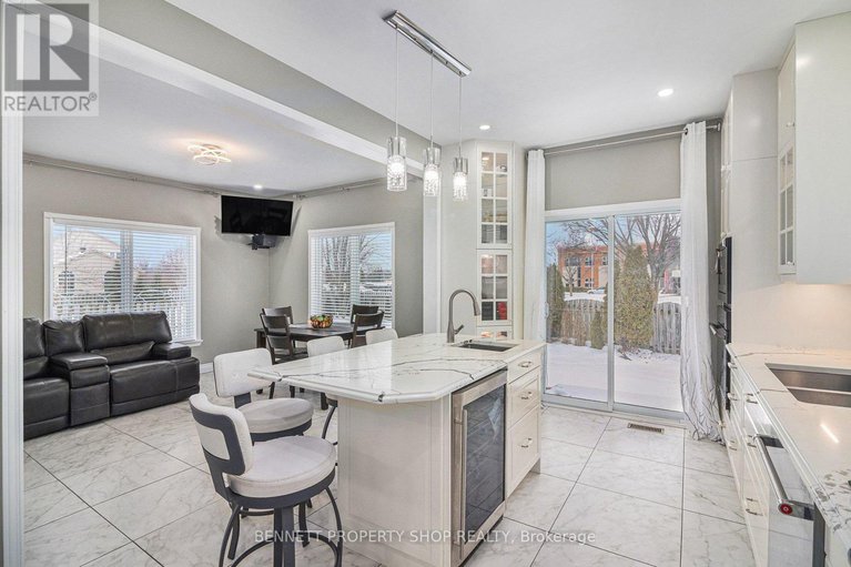 29256595/1067-rocky-harbour-crescent/riverside-southgloucester-glen/ottawa/ontario/K1V1V3_14