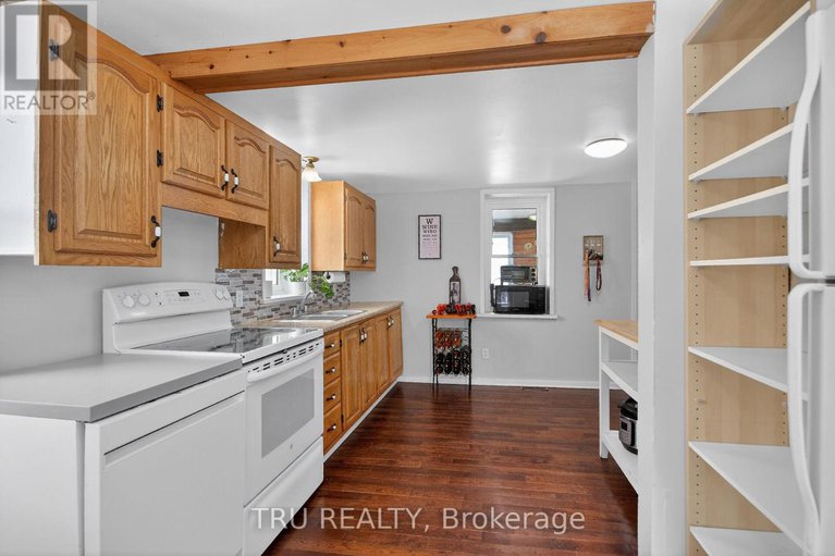 29406332/10492-clark-road/north-dundas-mountain-twp/north-dundas/ontario/K0E1S0_16