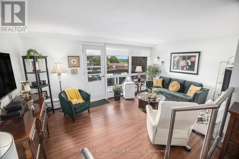 28788004/314-915-elmsmere-road/beacon-hill-south/ottawa/ontario/K1J8H8_13