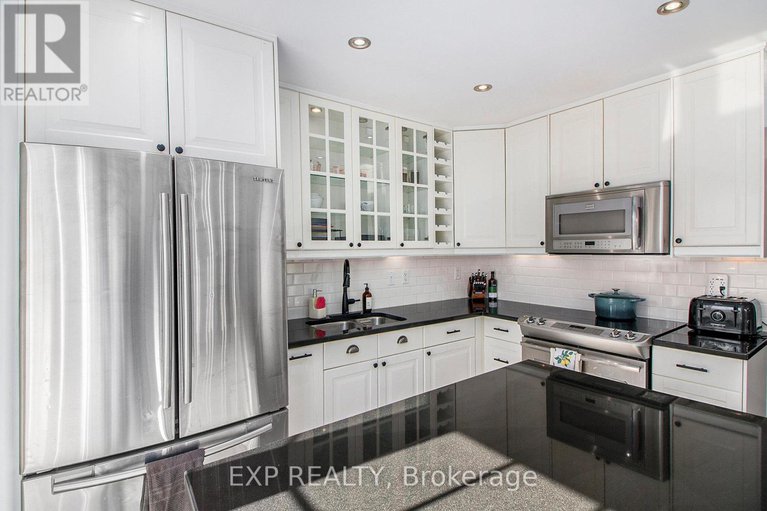 29002089/1105-taffy-lane/convent-glen-north/ottawa/ontario/K1C1Y4_9